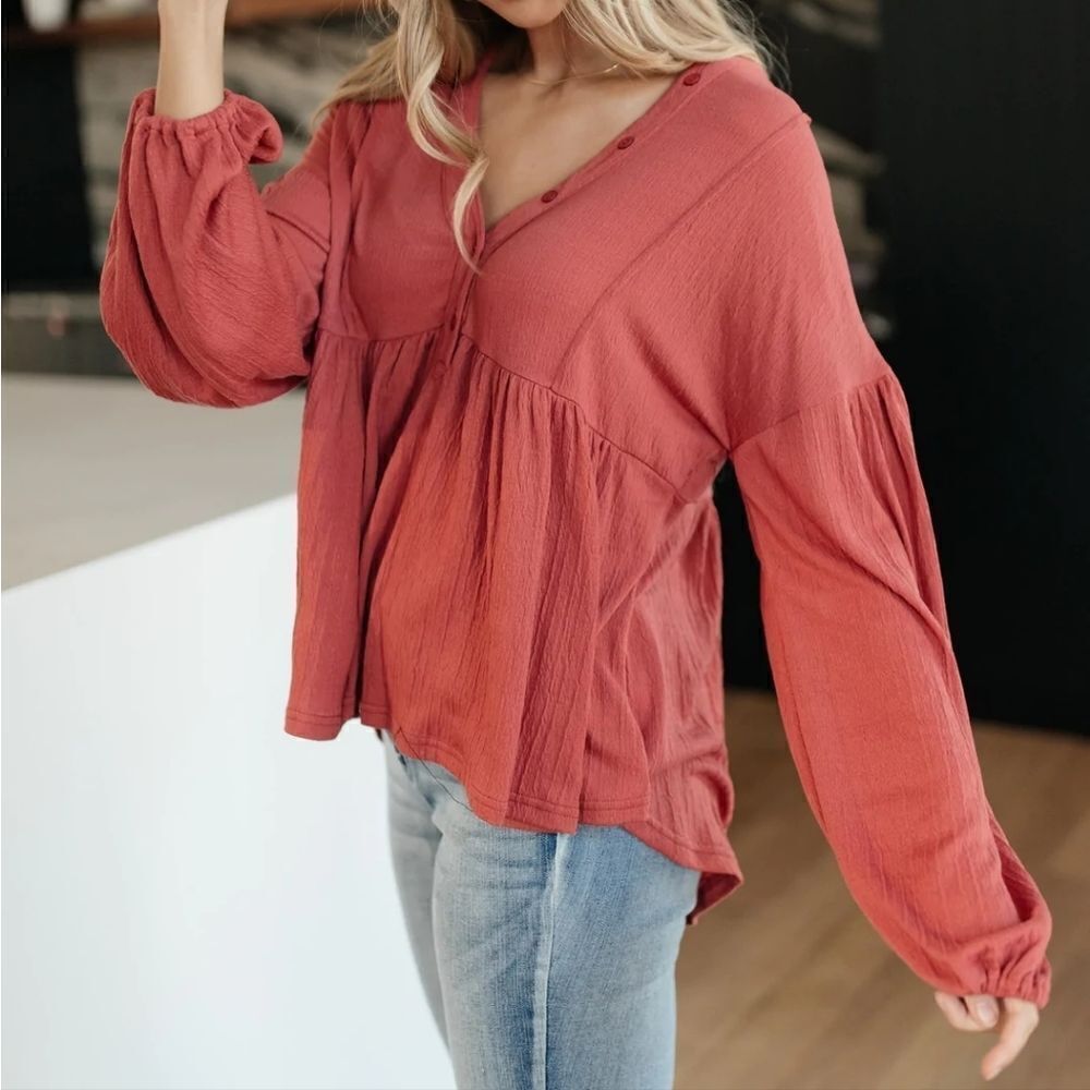 The Nines Women's Rust Babydoll Balloon Sleeve Blouse - Picture 4 of 16